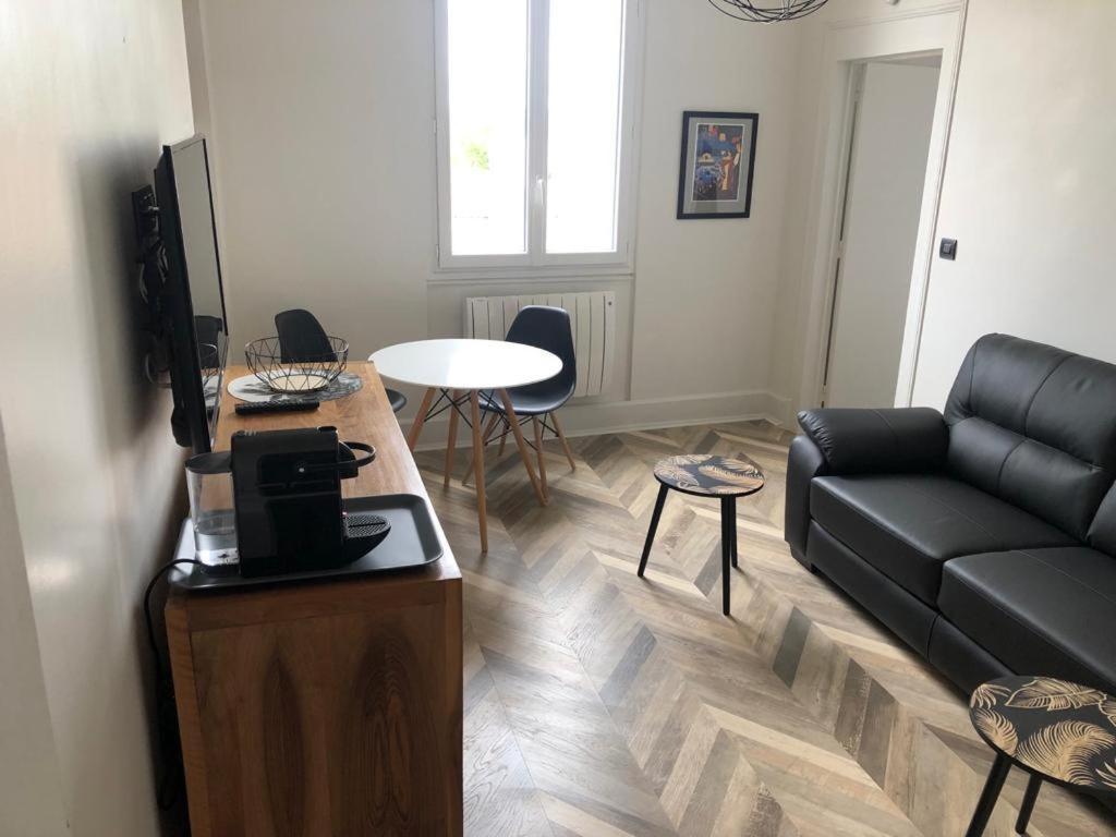 Superbe Appartement Independant En Centre Ville Виши Экстерьер фото